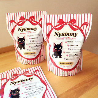 リボンキャットパッケージのキャットフード、Nyummy（ニャミー）！！: Ribbon Cat - リボンキャット仲田愛美 -